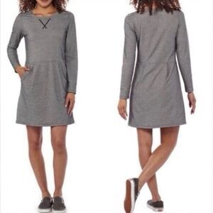 Patagonia women’s herringbone active dress sz M